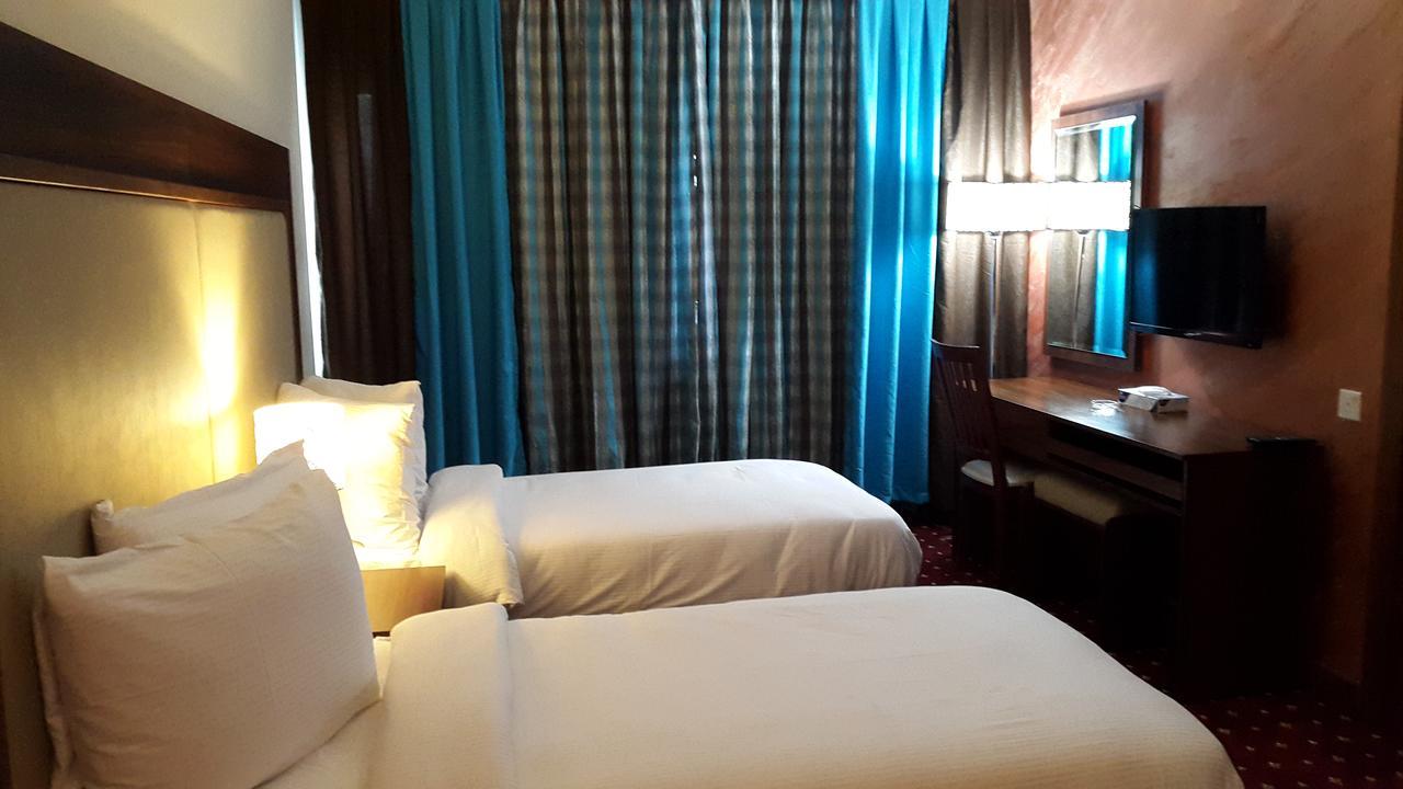 President Hotel Amman Buitenkant foto